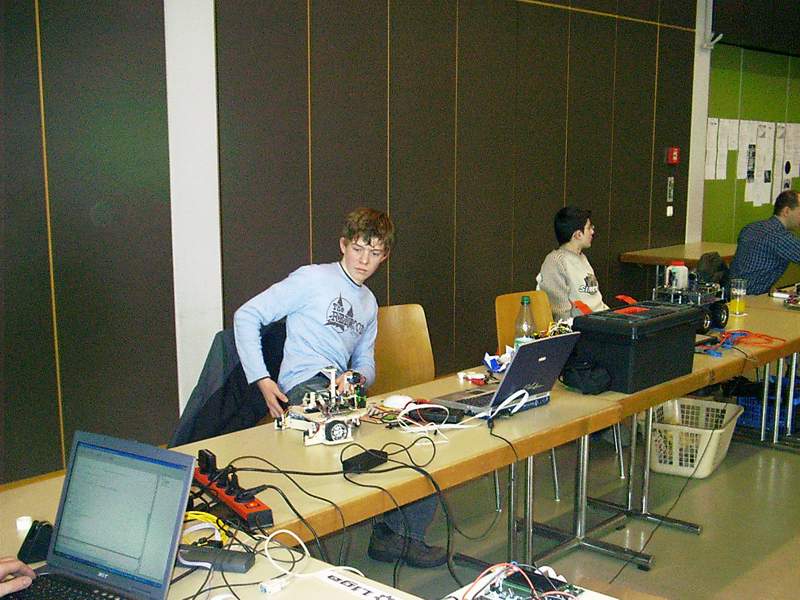 Julian Straub, Gewinner Teelichtwettbewerb