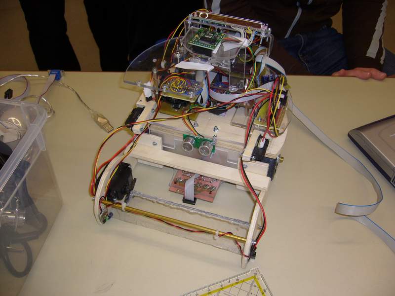 Teelichtsammler v. Julian Straub