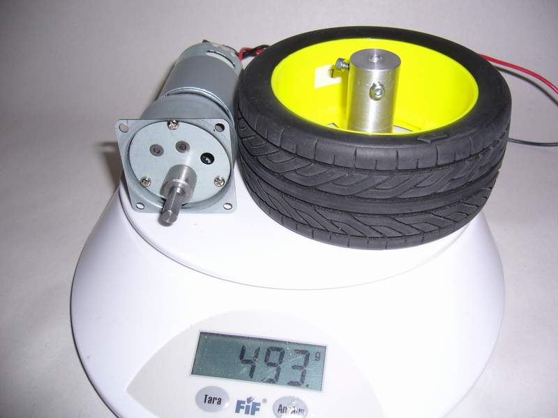 RB40 mit Rad auf Waage = 493g